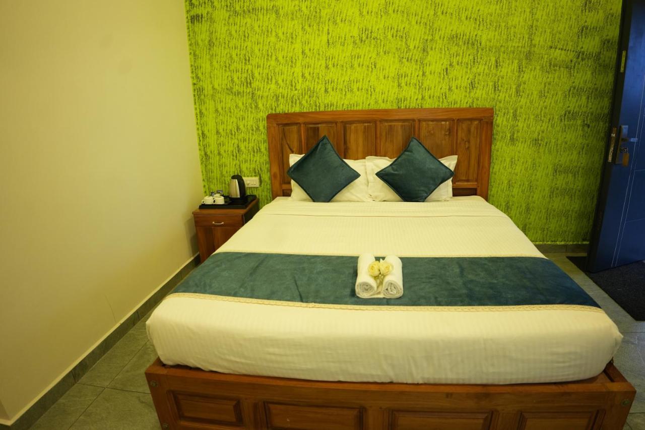 Vaga Mist Resort Vagamon Idukki Exterior photo